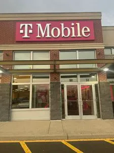 T-Mobile Lower Southampton Village