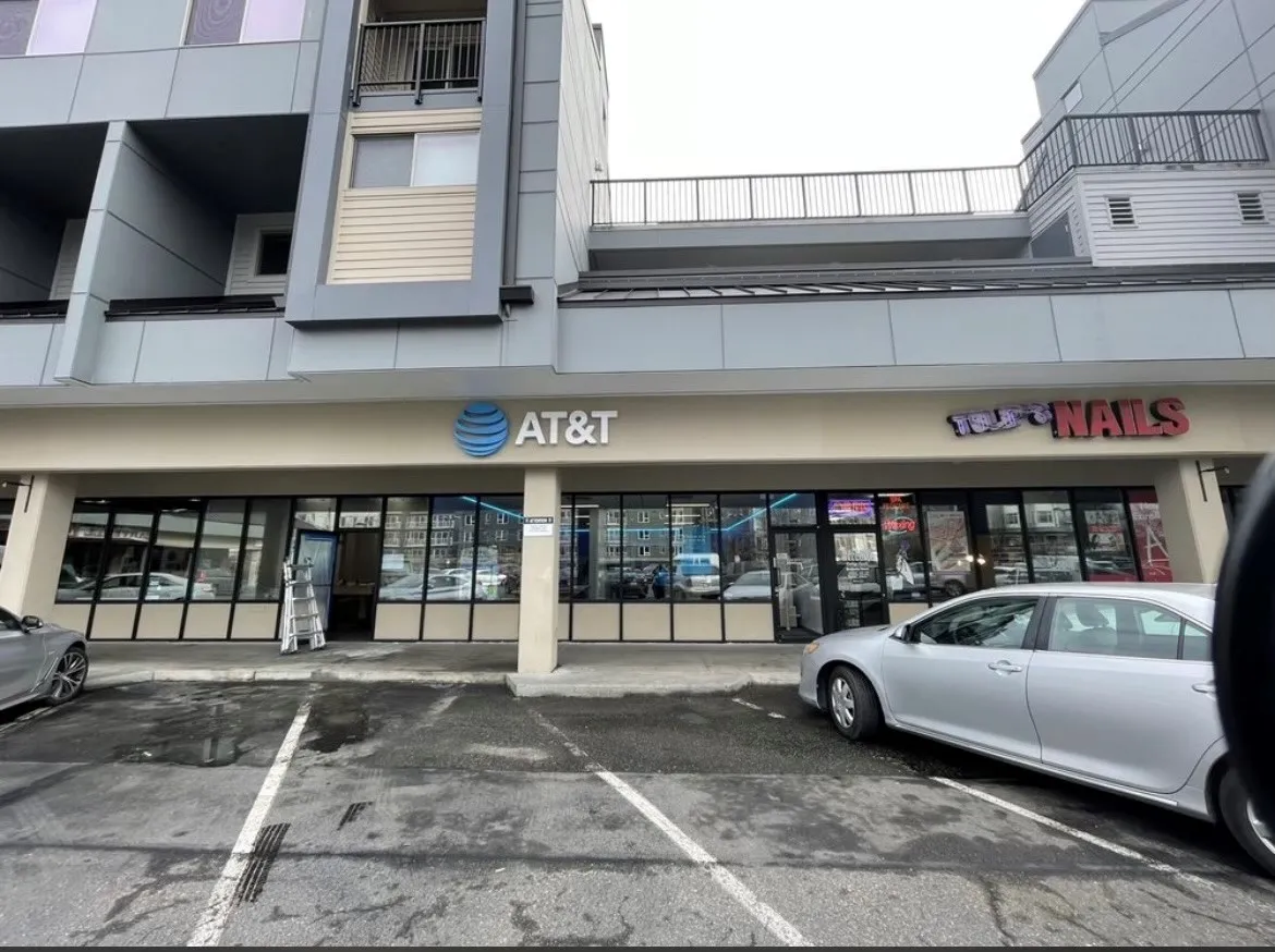 AT&T Store Seattle - WEST SEATTLE