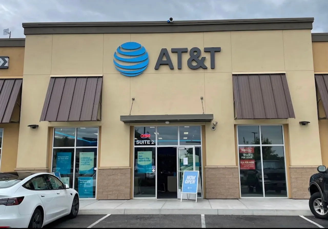 AT&T Store Redding - Churn Creek Road