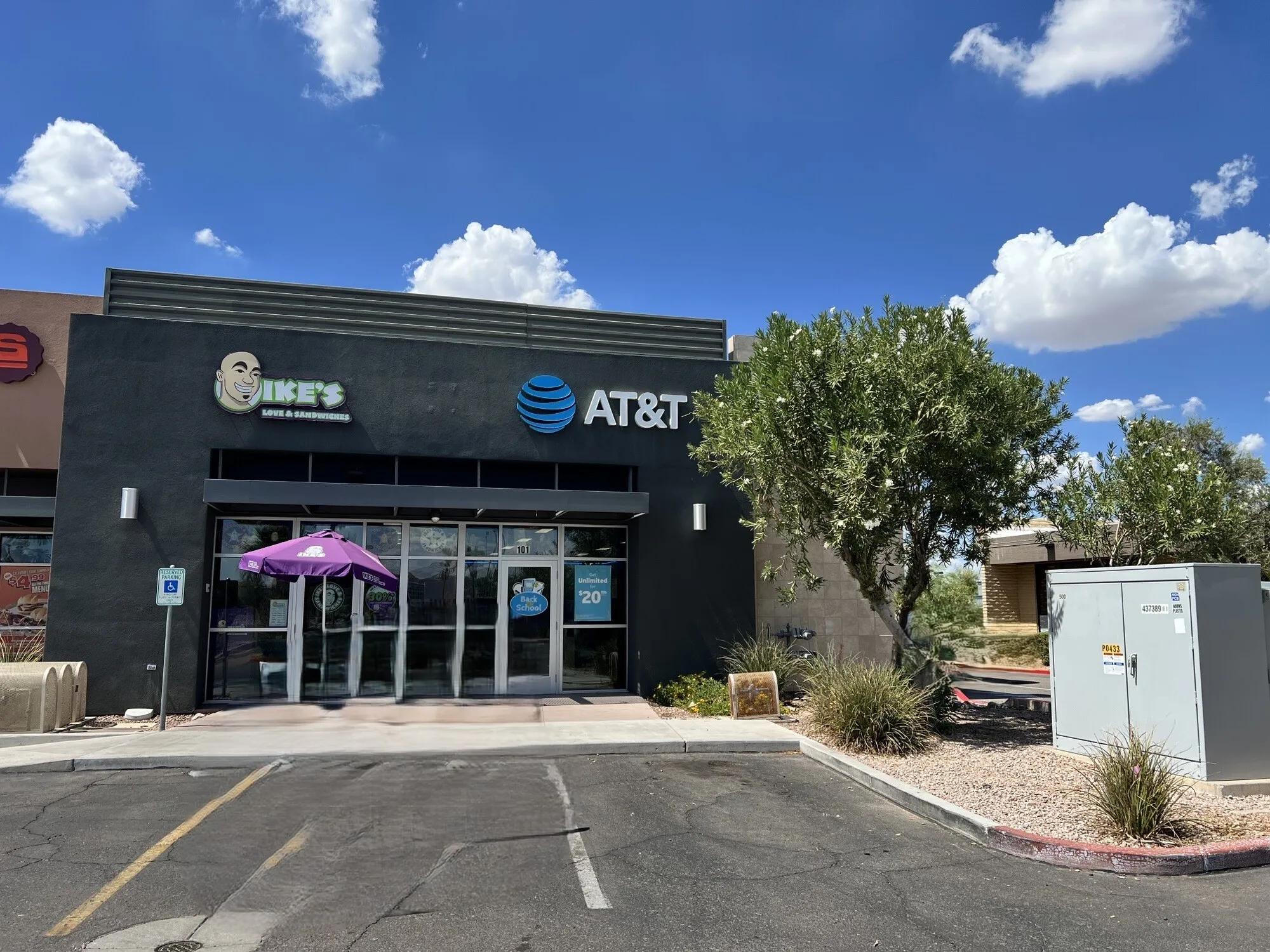AT&T Store Mesa - Mesa Fiesta