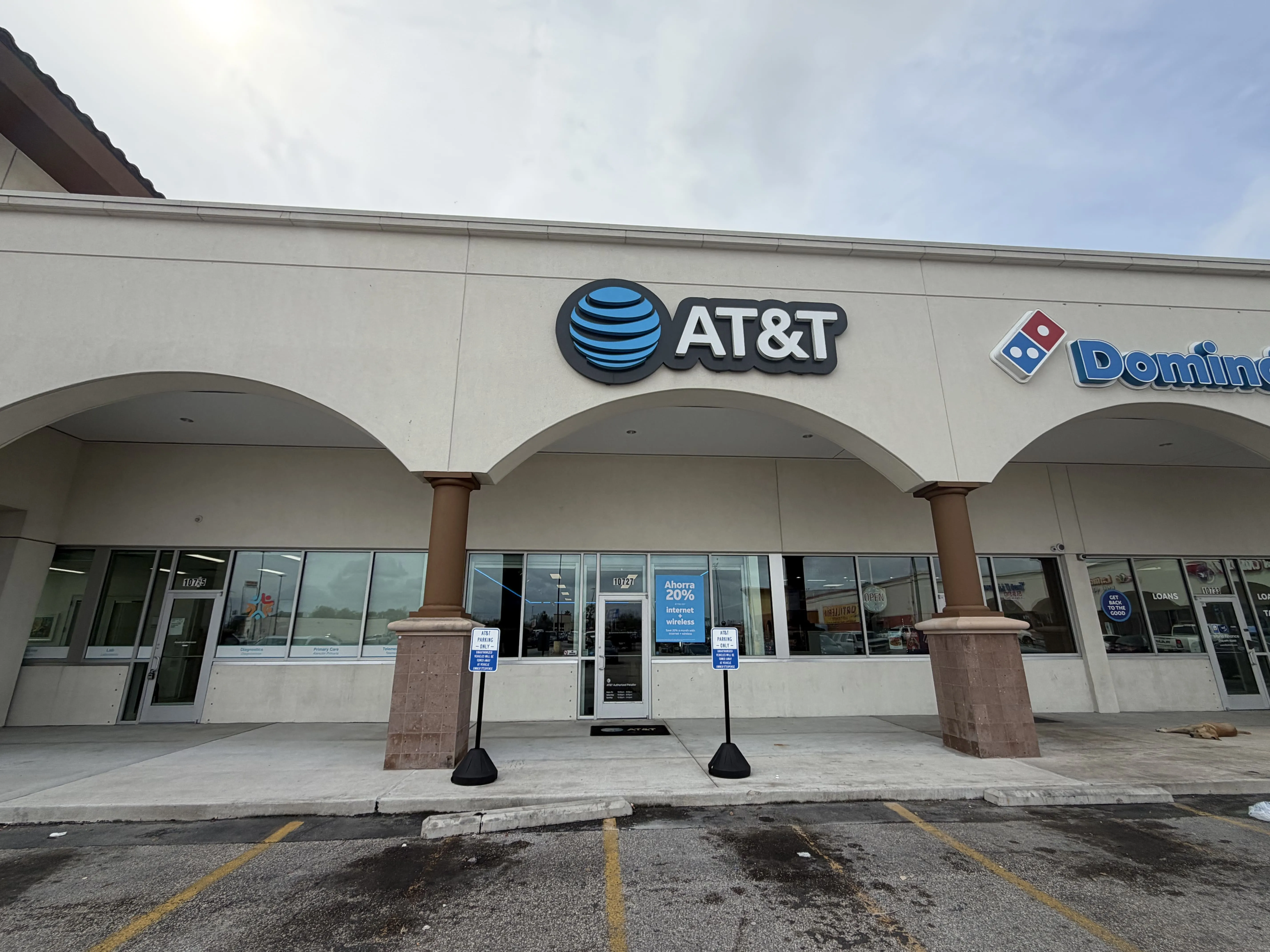 AT&T Store Houston - Eastex Freeway