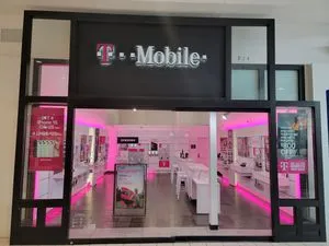 T-Mobile Flagstaff Mall
