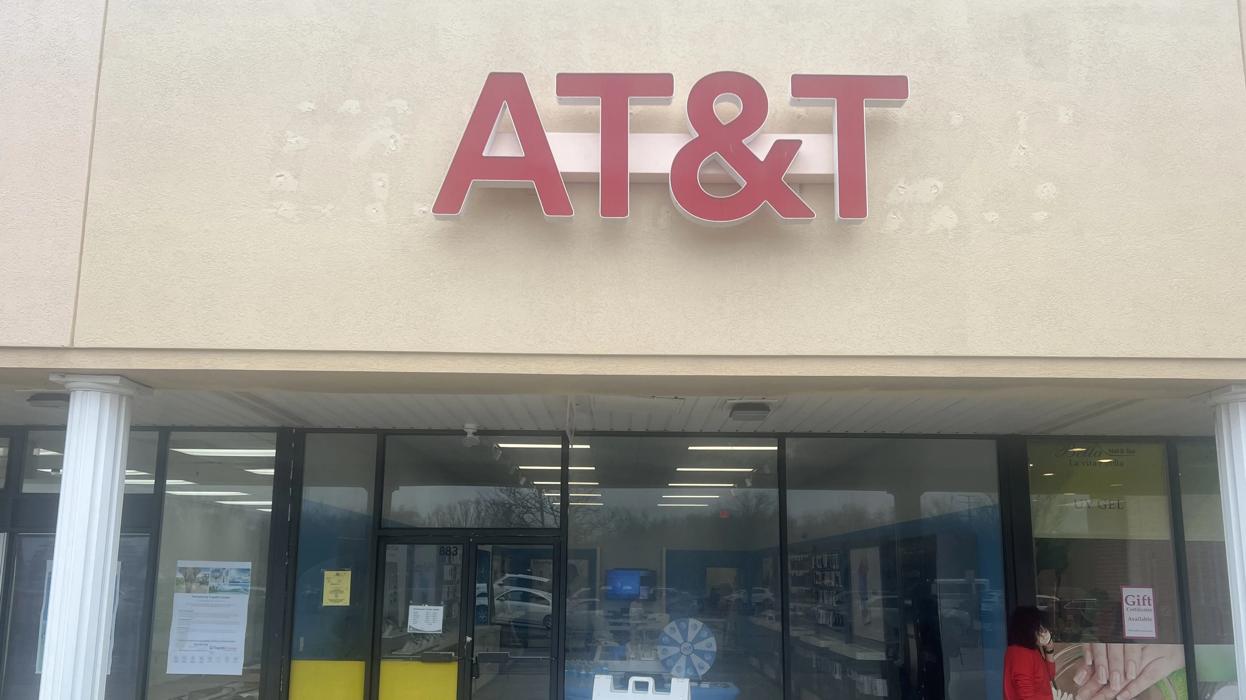AT&T Store West Caldwell - West Caldwell Shopping Center