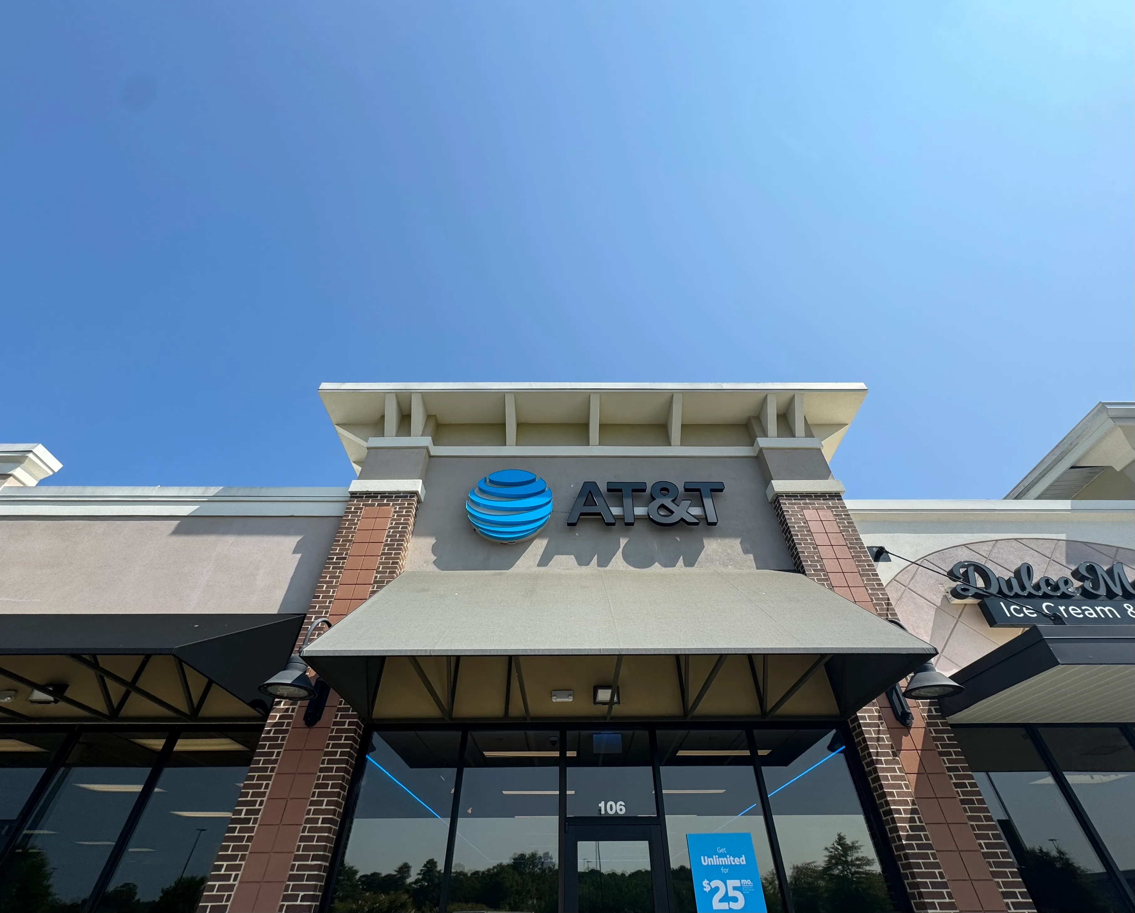 AT&T Store Oxford - Oxford Lewis Street