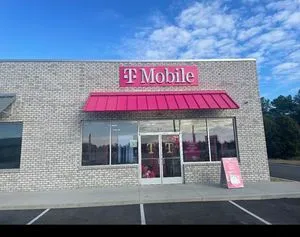 T-Mobile Pamplico Hwy & Meadors Farm