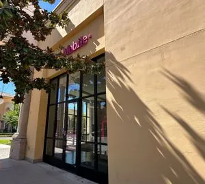 T-Mobile Palladio At Broadstone