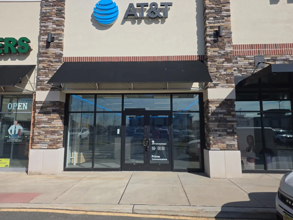 AT&T Store Newark - The Grove Plaza