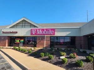 T-Mobile Richardson Crossing