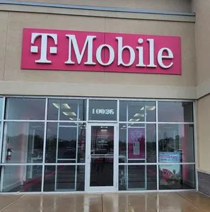 T-Mobile Lima Rd & Northbrook Blvd