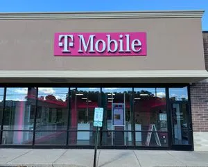 T-Mobile S US-12 & W Hartigan Rd