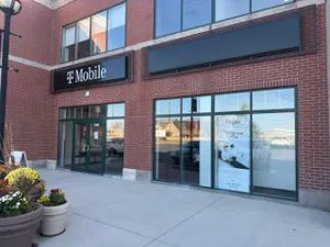 T-Mobile Riverpoint Village
