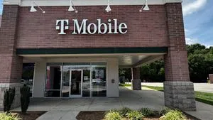 T-Mobile River Bend Marketplace