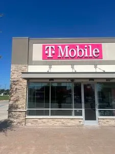 T-Mobile W Stonebrook Pkwy & Fm 423