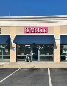 T-Mobile Dawsonville Hwy & McEver Rd