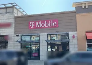 T-Mobile Atlas Walk
