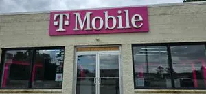 T-Mobile N Ridge Rd E & Dickenson Rd