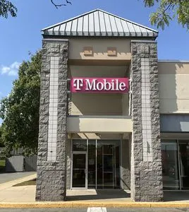 T-Mobile Cloppers Mill Village