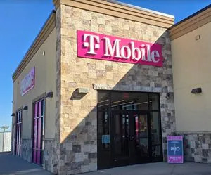 T-Mobile S Douglas Hwy & Town Center Dr