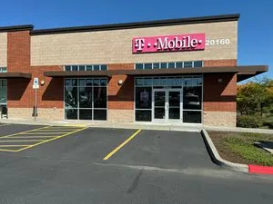 T-Mobile Gladstone Crossing