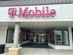 T-Mobile Delsea Dr & Glen Ter