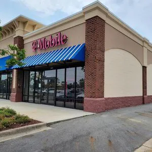 T-Mobile Shoppes at Goldsboro