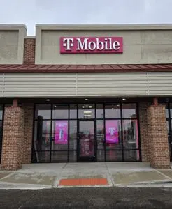 T-Mobile Goshen Commons