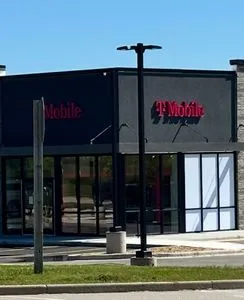 T-Mobile Port Washington & Hunters