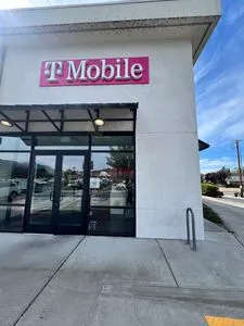 T-Mobile Terry Ln & Grants Pass Pkwy