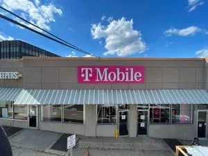 T-Mobile Great Neck & Northern