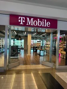T-Mobile Lenox Mall