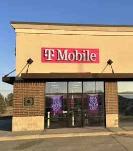 T-Mobile West St & Industrial