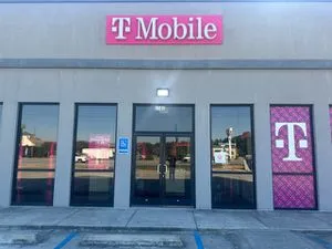 T-Mobile Hwy 49 & Airport Rd