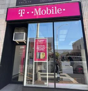 T-Mobile Main & Camden