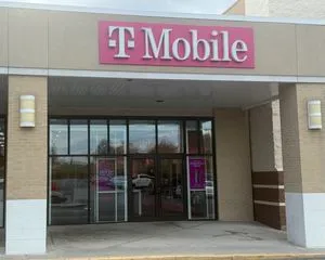 T-Mobile Crosspoint Shopping Central