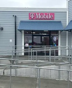 T-Mobile Strawflower Village