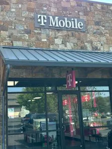 T-Mobile Happy Valley Crossroads