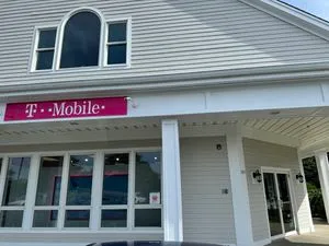 T-Mobile Rte 137 & Rte 39