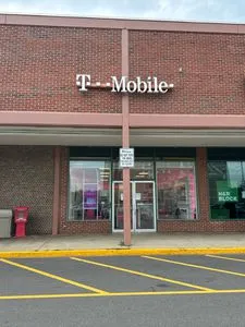 T-Mobile Central Plaza Mall