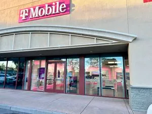 T-Mobile Whipple & I-880