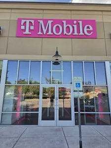 T-Mobile Valley Station