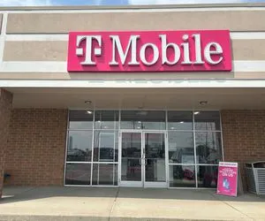 T-Mobile N Bend Rd & I-275