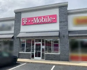 T-Mobile Hwy 41 & Watson Ln