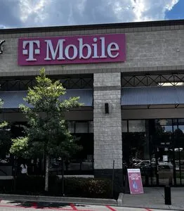 T-Mobile Wildwood Centre