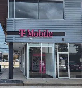 T-Mobile Smith St & Gray Ave