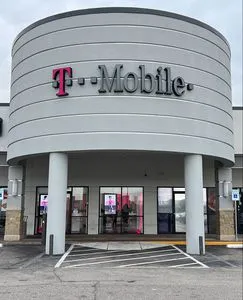T-Mobile Scott St & Old Spanish Trail