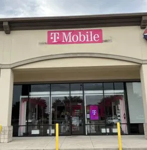 T-Mobile Wallisville Rd & Beltway