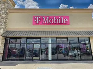 T-Mobile Hwy 6 & Bellaire