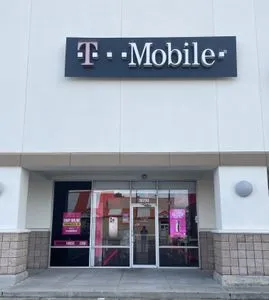 T-Mobile Hwy 59 N & W Little York