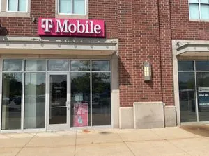 T-Mobile Crossroads Town Center