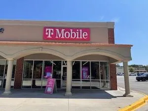 T-Mobile Robert C Daniel Jr Pkwy